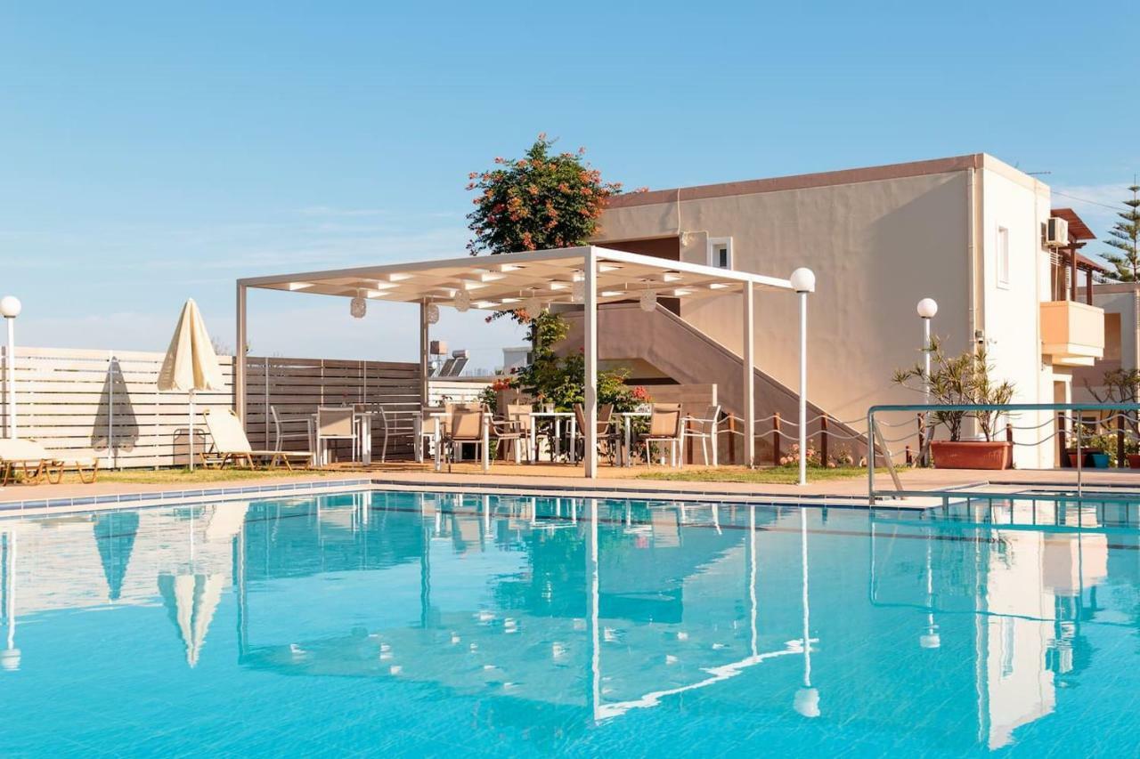 Charming And Comfy House Apartment Agia Marina  Bagian luar foto