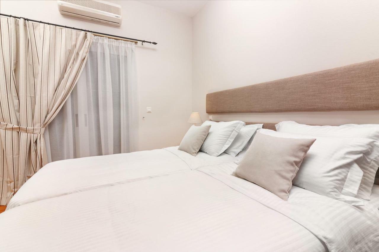 Charming And Comfy House Apartment Agia Marina  Bagian luar foto